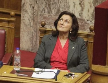 Φωτίου: 800 εκατ. ευρώ σε φοροαπαλλαγές και ελαφρύνσεις όσων αδικήθηκαν